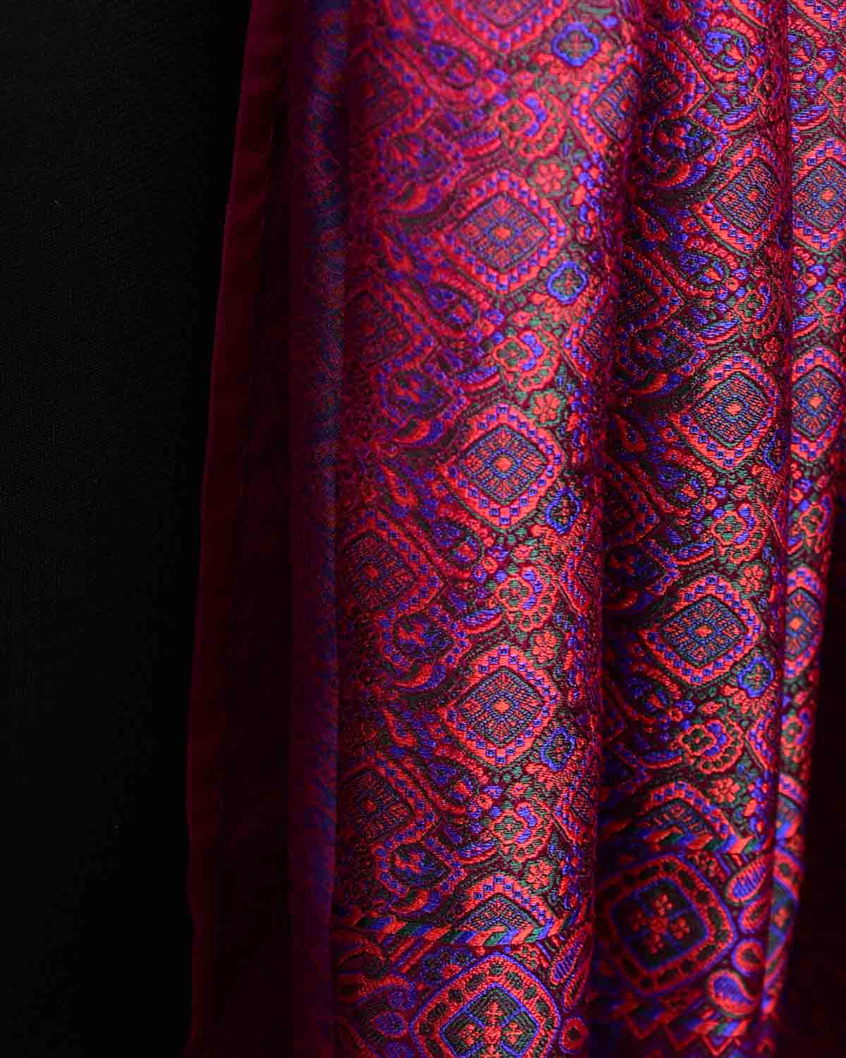 Purple Magenta Ethnic Jamawar Handwoven Silk Unisex Scarf with Metallic Accents 80"x22"-HolyWeaves