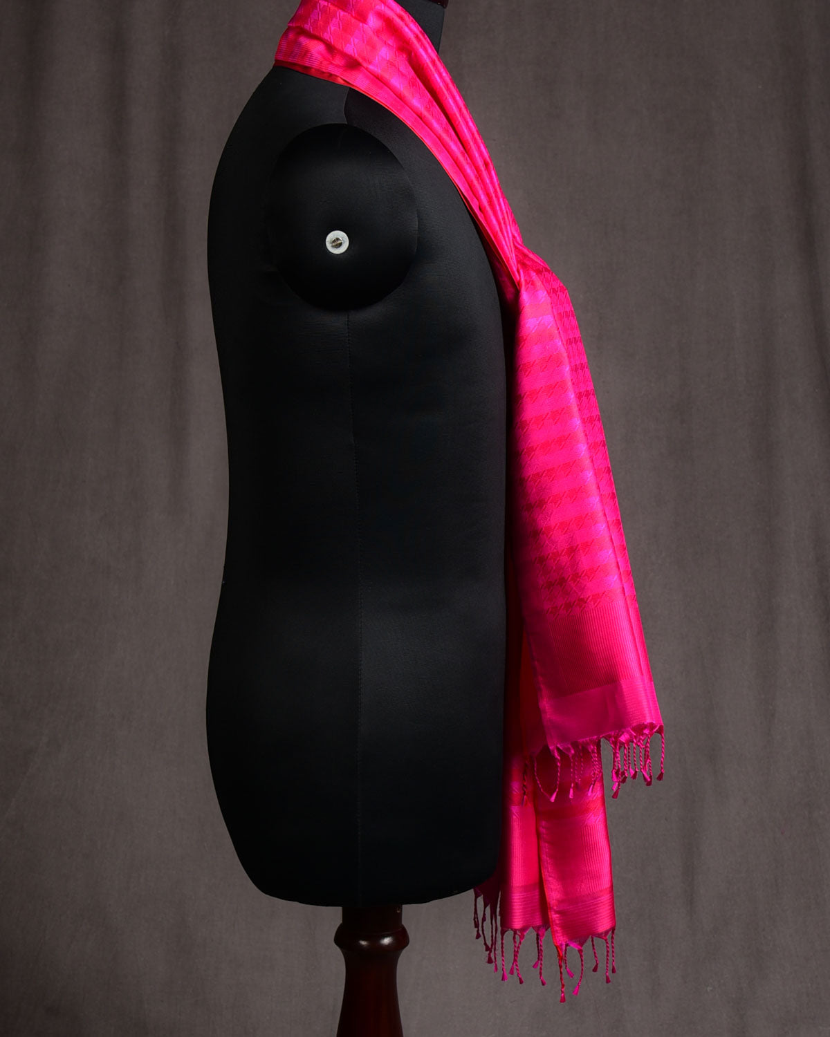 Shot Red-Pink Houndstooth Tanchoi Handwoven Silk Unisex Scarf 80"x22"-HolyWeaves