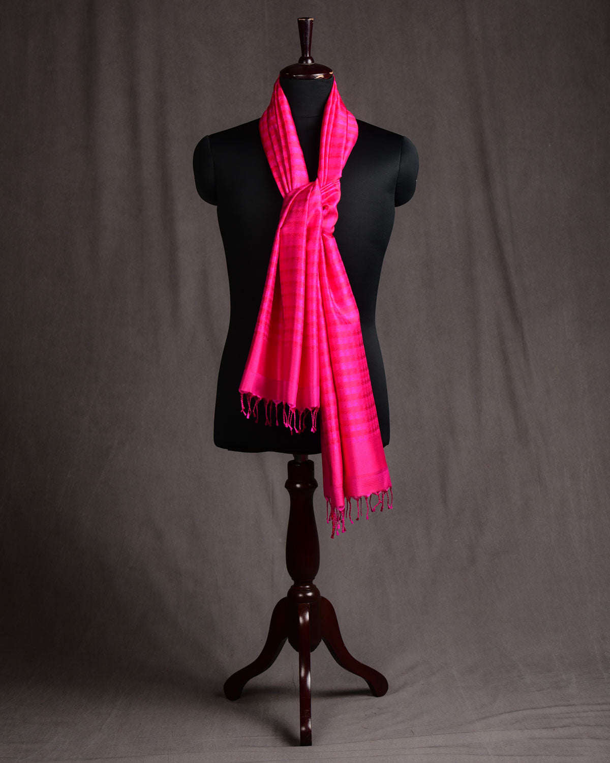 Shot Red-Pink Houndstooth Tanchoi Handwoven Silk Unisex Scarf 80"x22"-HolyWeaves