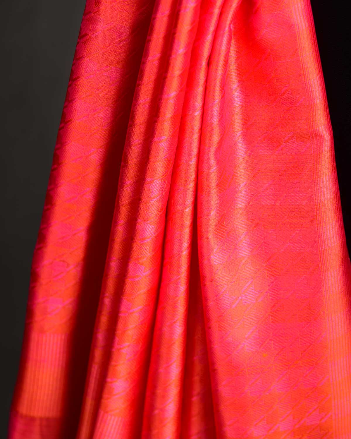 Shot Peach Houndstooth Tanchoi Handwoven Silk Unisex Scarf 80"x22"-HolyWeaves