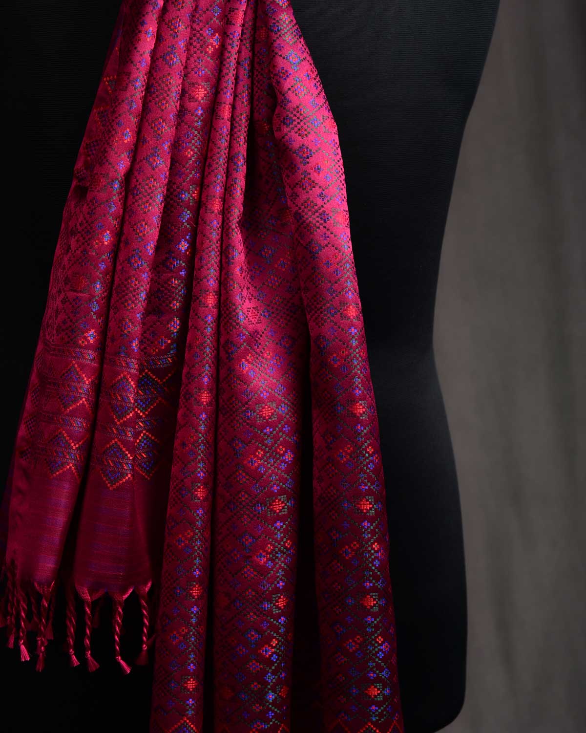 Magenta Dotted Jamawar Handwoven Silk Unisex Scarf 80"x22"-HolyWeaves