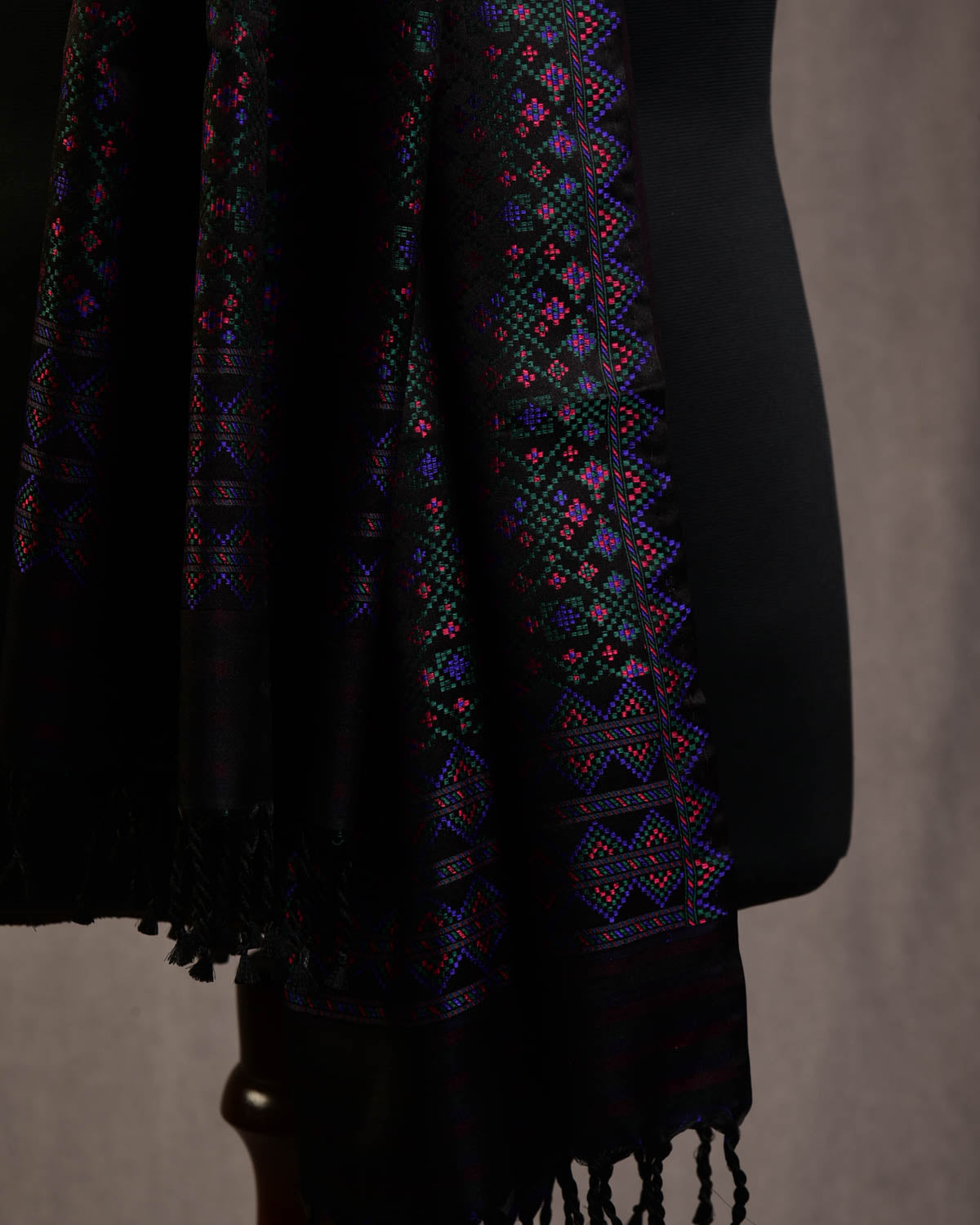 Black Green Purple Pink Dotted Jamawar Handwoven Silk Unisex Scarf 80"x22"-HolyWeaves