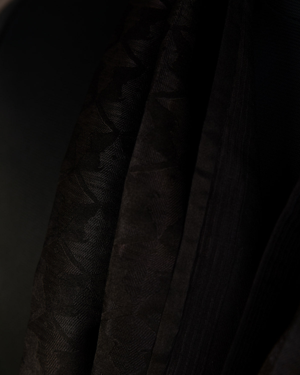 Metallic Black Buddha "Wisdom & Compassion" Tanchoi Handwoven Silk Unisex Scarf 80"x22"-HolyWeaves