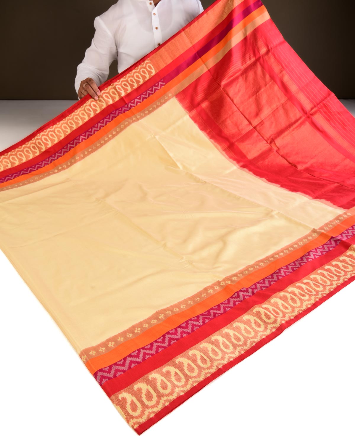Cream-Red Handwoven Silk Pochampally Saree - By HolyWeaves, Benares