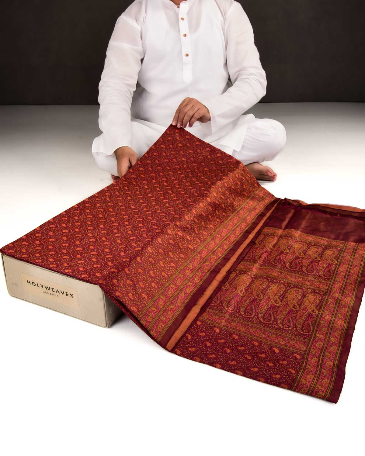 Mahogany Banarasi Tehri Paisley Ektara Jamawar Handwoven Katan Silk Saree-HolyWeaves