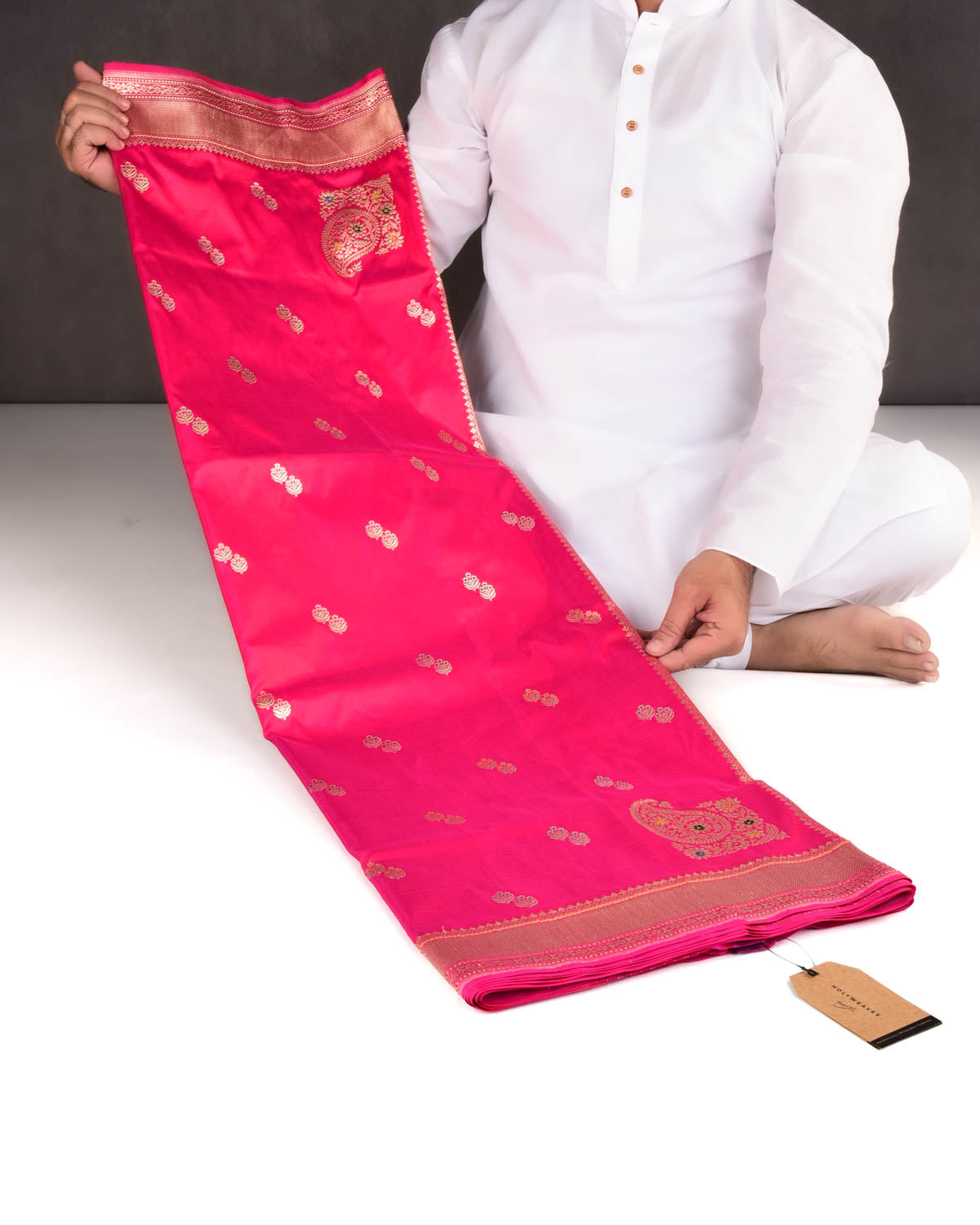 Shot Red-Pink Banarasi Gold Zari & Meena Duet Buti Kadhuan Brocade Handwoven Katan Silk Saree with Koniya Buta-HolyWeaves