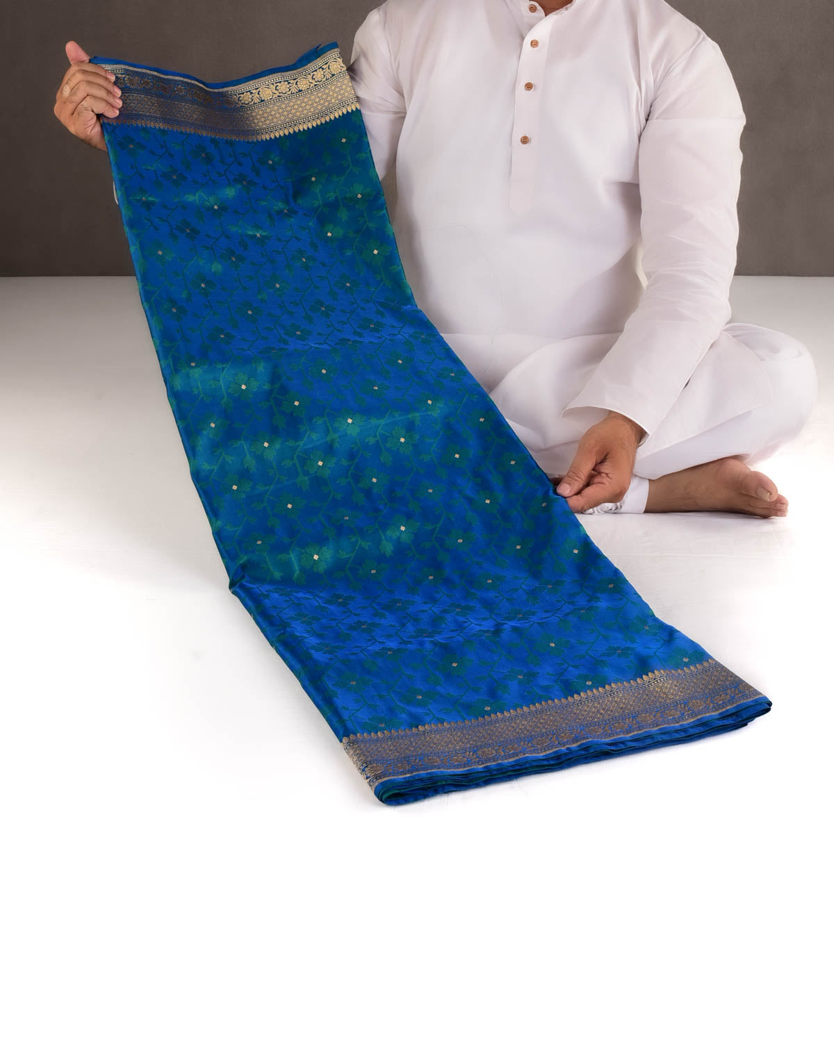 Shot Blue-Green Leheriya Satin Tanchoi Brocade Handwoven Katan Silk Banarasi Saree-HolyWeaves