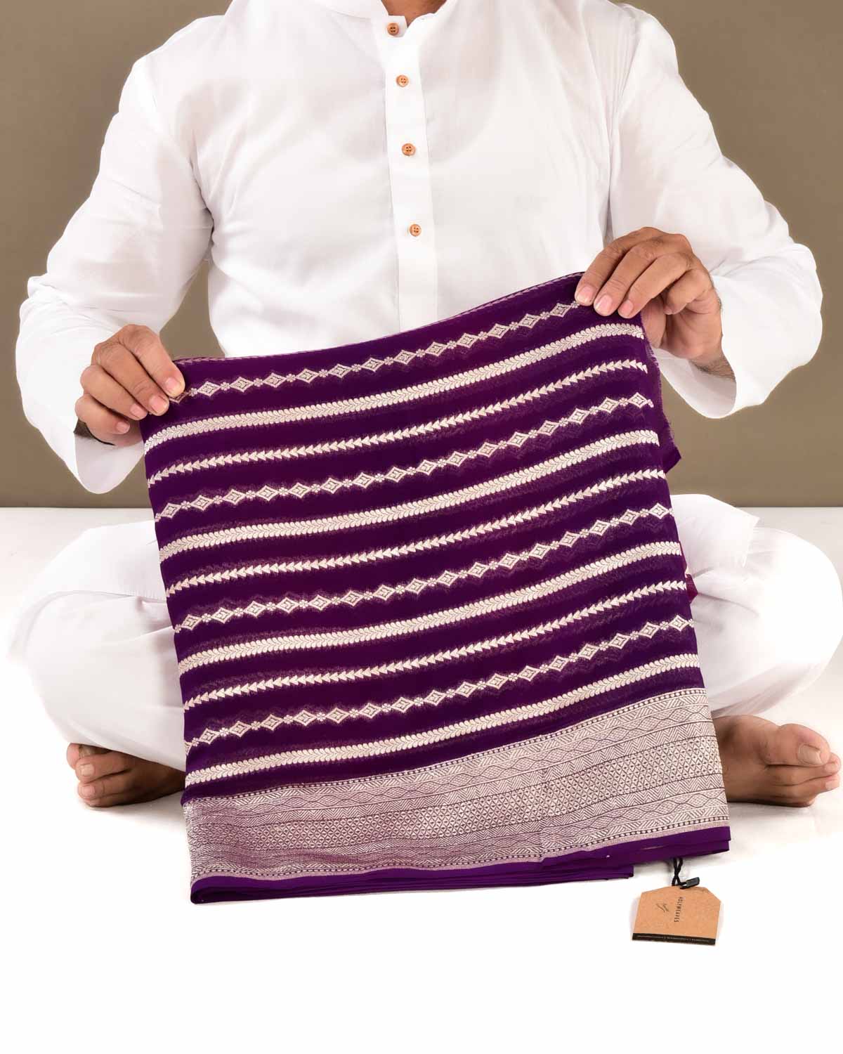 Ombré Pink-Purple Banarasi Horizontal Stripes Cutwork Brocade Handwoven Khaddi Georgette Saree with Contrast Pink Border Pallu - By HolyWeaves, Benares