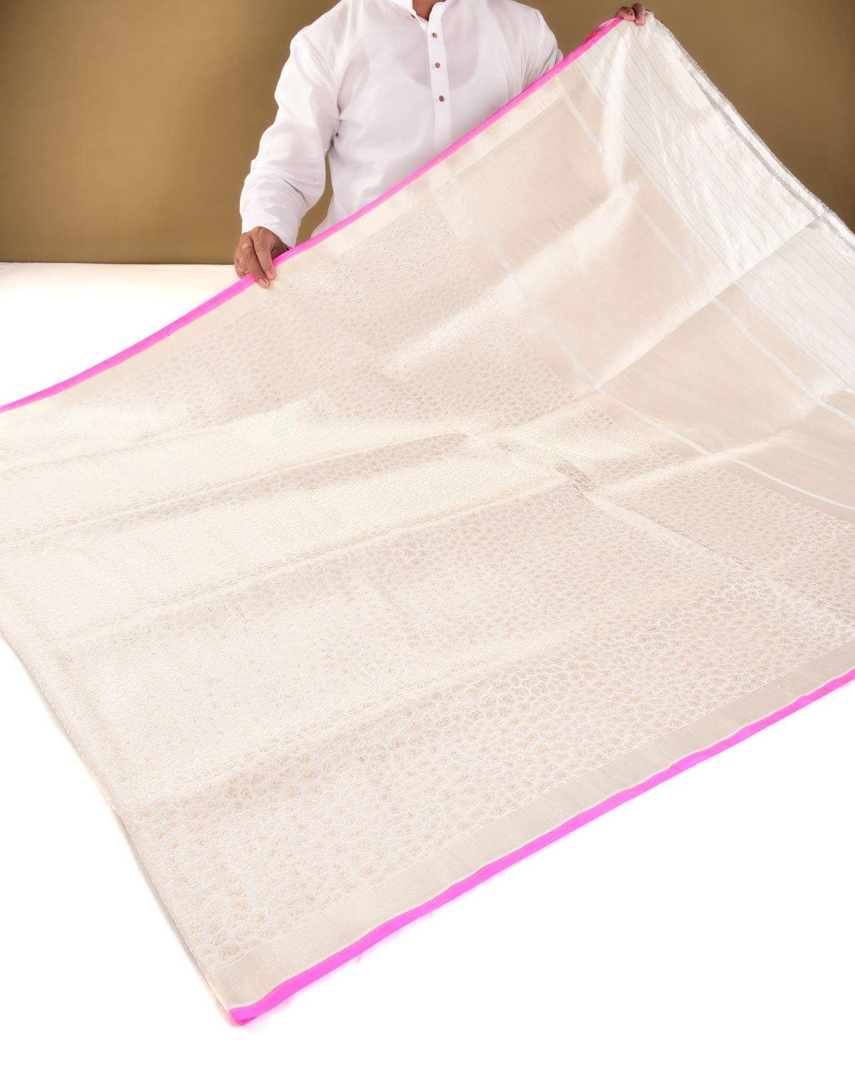 White Banarasi Alfi Jaguar Silver & Gold Zari Brocade Handwoven Katan Silk Saree - By HolyWeaves, Benares