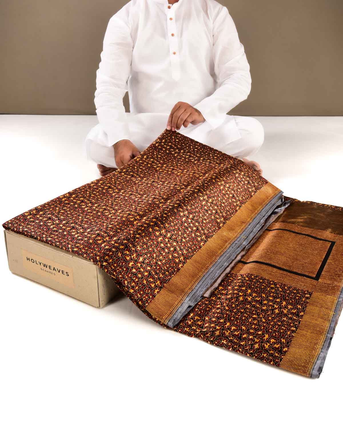 Black Banarasi Alfi Jaguar Resham Brocade Handwoven Katan Silk Saree - By HolyWeaves, Benares