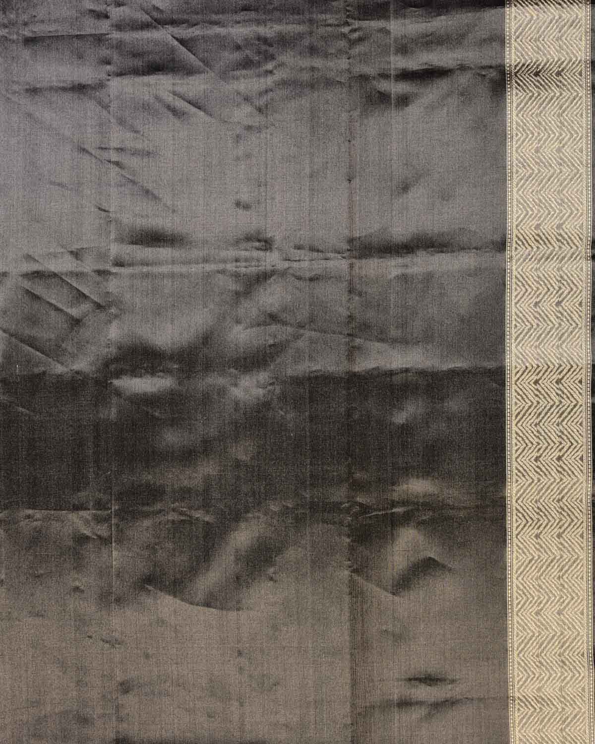 Metallic Gray Banarasi Tanchoi Kadhuan Brocade Handwoven Kora Tissue Saree-HolyWeaves