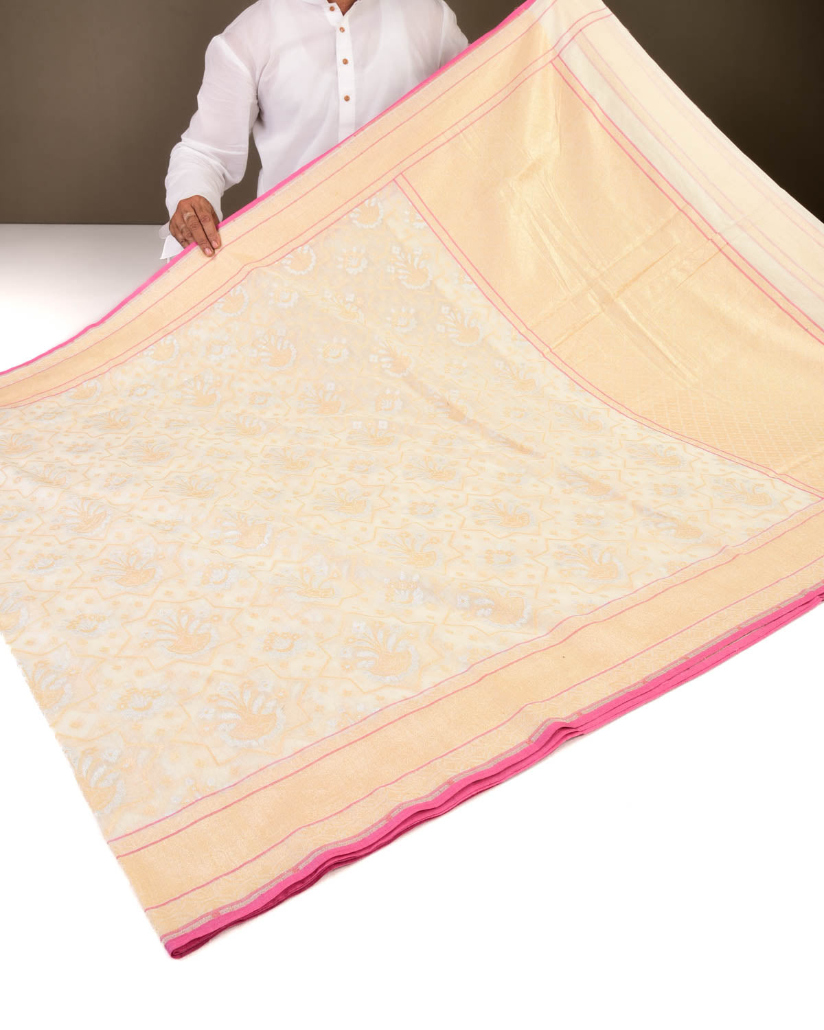 White Banarasi Ektara Sona Rupa Pauri Cutwork Brocade Handwoven Cotton Silk Saree-HolyWeaves