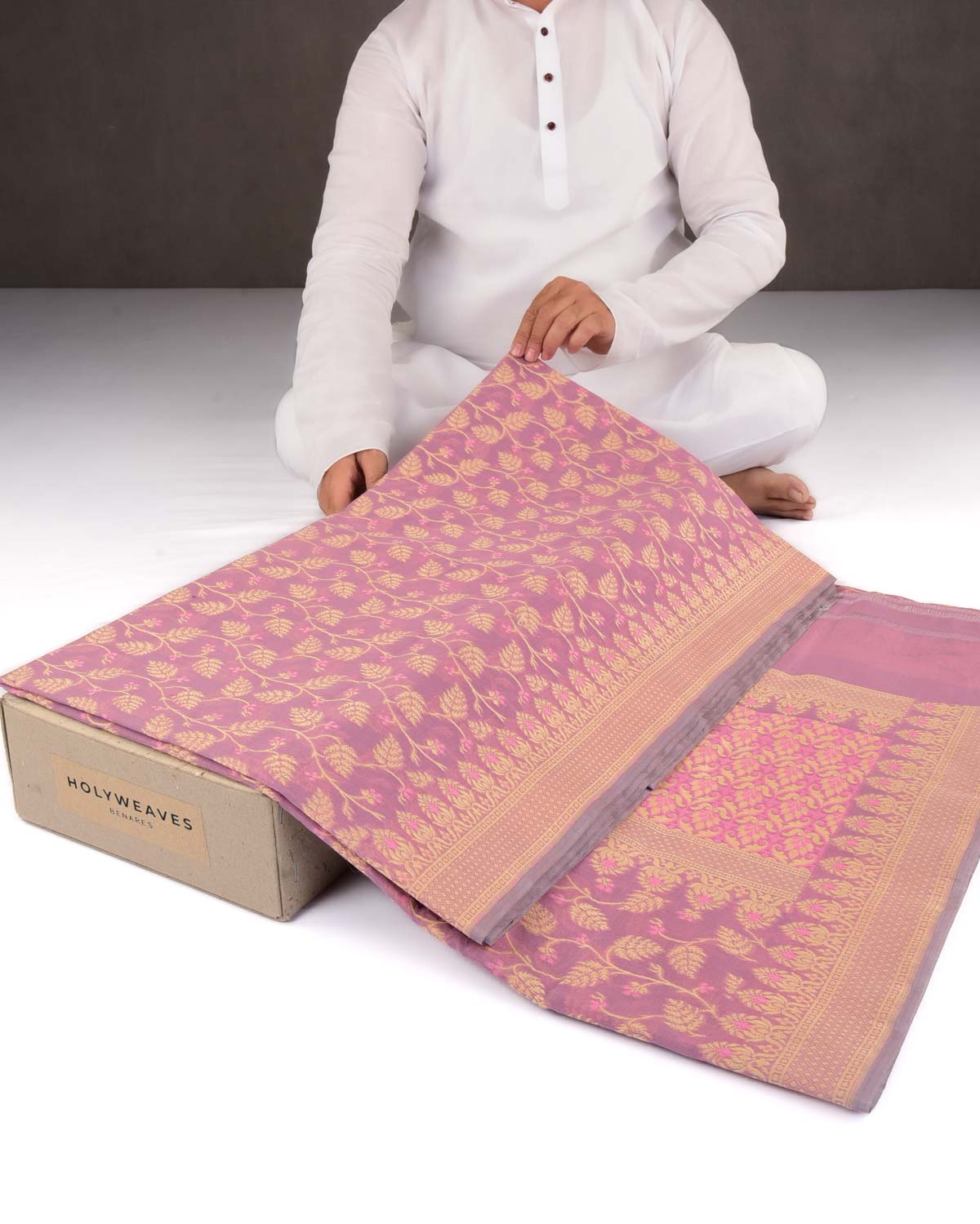 Mauve Banarasi Resham Leaf Jaal Cutwork Brocade Woven Art Cotton Silk Saree-HolyWeaves