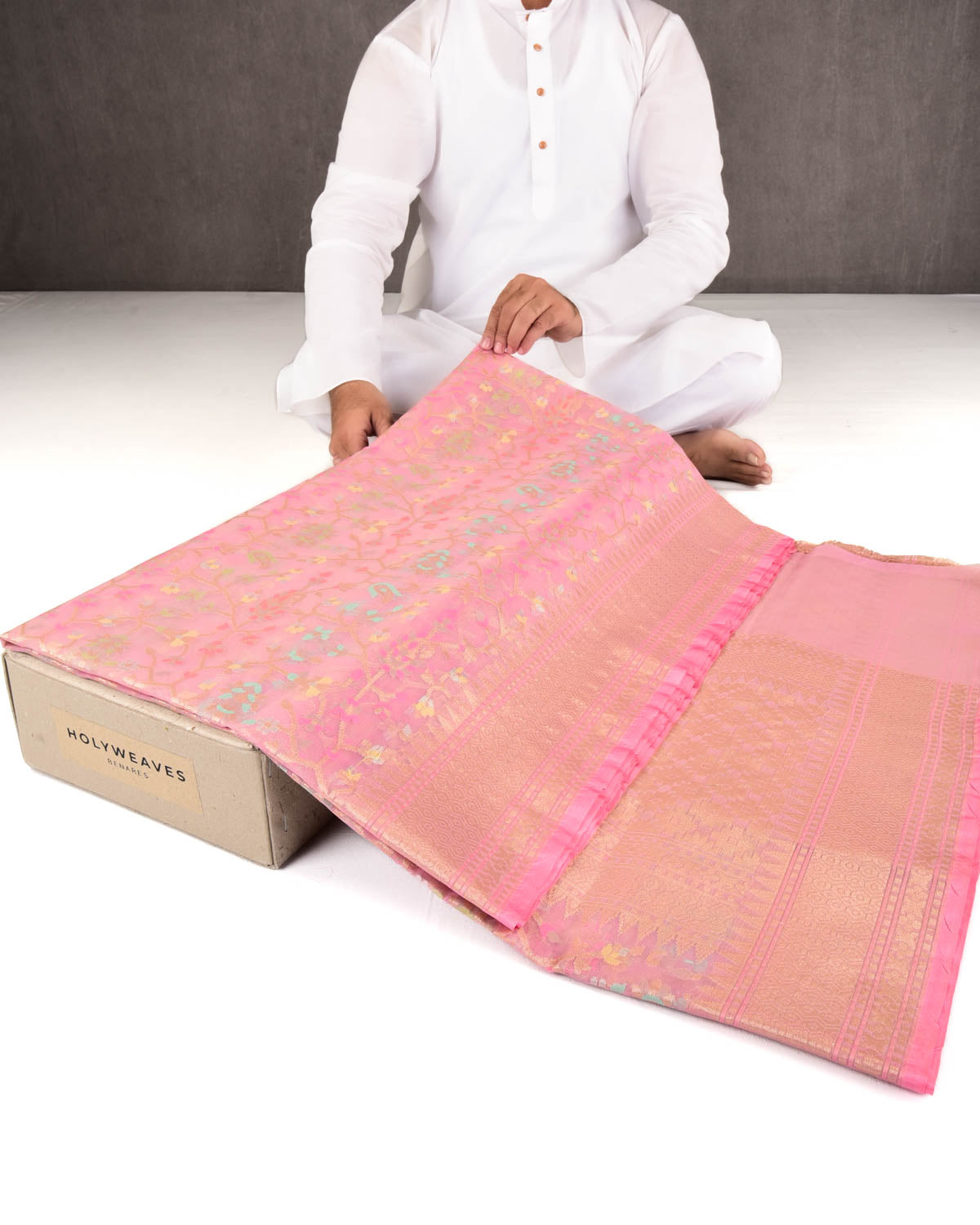 Tuscany Peach Banarasi Gold Zari & Meenekari Paisley Jaal Cutwork Brocade Woven Art Kora Silk Saree-HolyWeaves