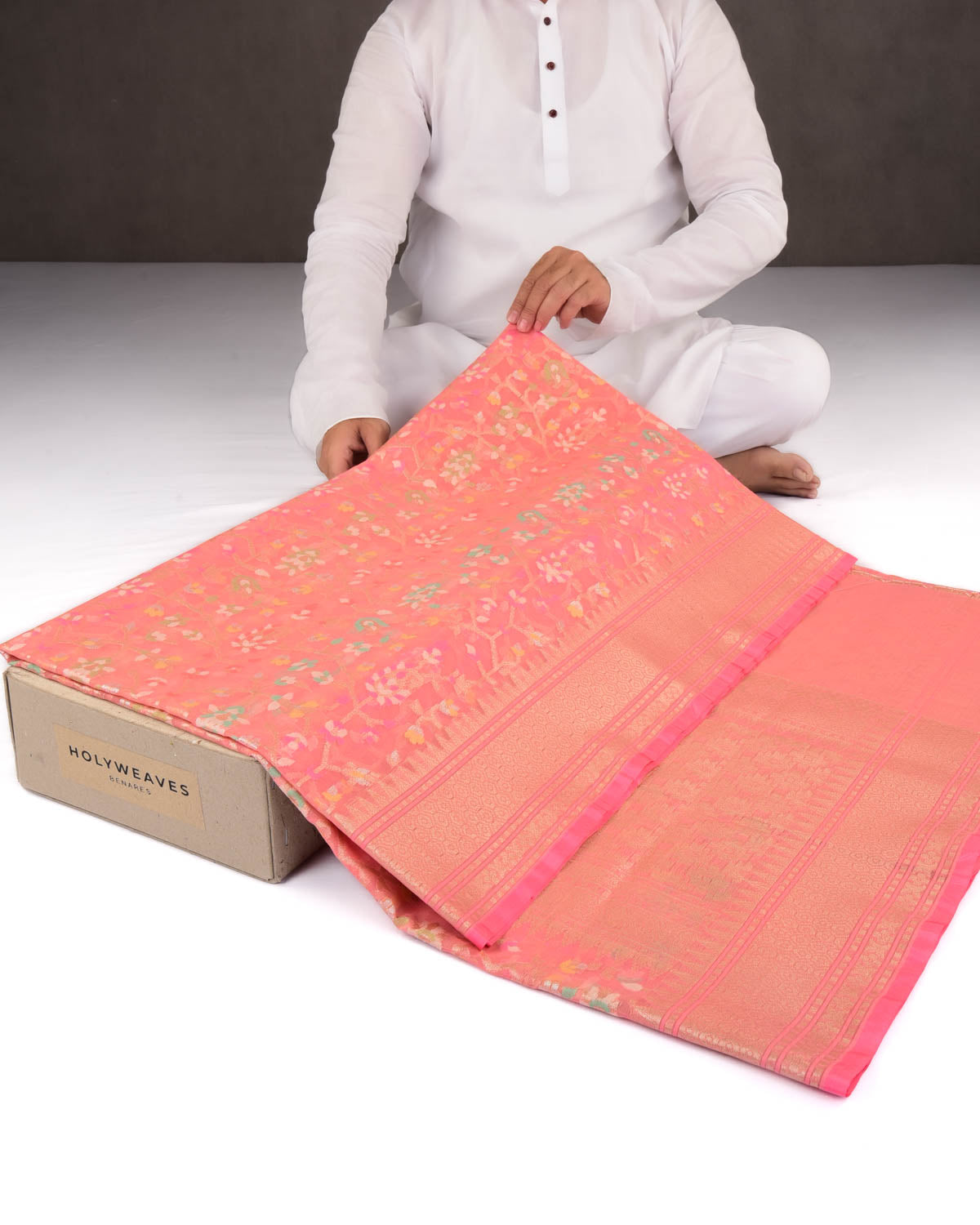 Salmon Pink Banarasi Gold Zari & Meenekari Paisley Jaal Cutwork Brocade Woven Art Kora Silk Saree-HolyWeaves