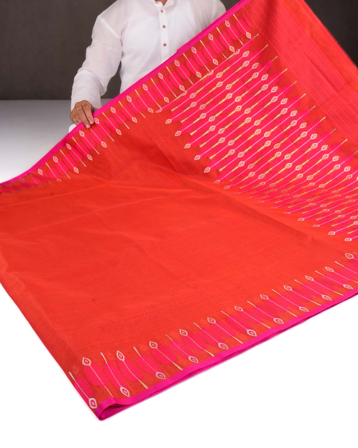 Red Banarasi Fuchsia Pink Feather Border Kadhuan Brocade Handwoven Kora Silk Saree-HolyWeaves