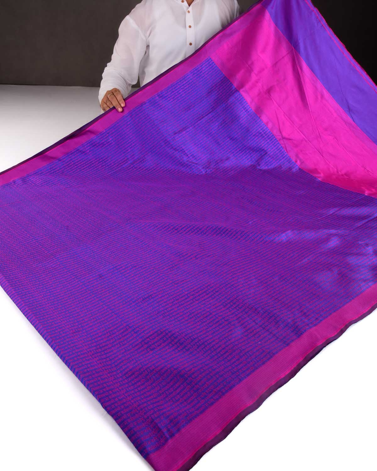 Shot Blue Banarasi Pink Resham Geeta Shlok 2.47 Brocade Handwoven Katan Silk Saree-HolyWeaves
