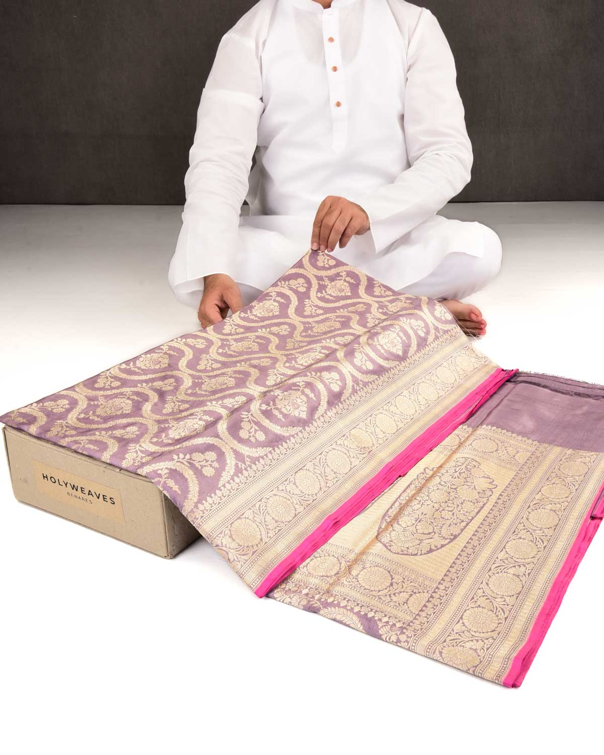 English Lavender Banarasi Hold Zari Jangla Cutwork Brocade Handwoven Katan Silk Saree-HolyWeaves