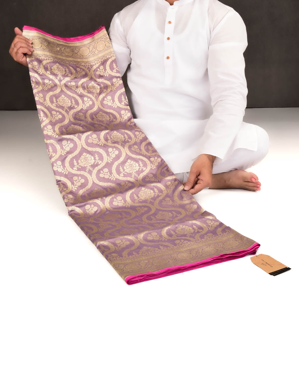 English Lavender Banarasi Hold Zari Jangla Cutwork Brocade Handwoven Katan Silk Saree-HolyWeaves