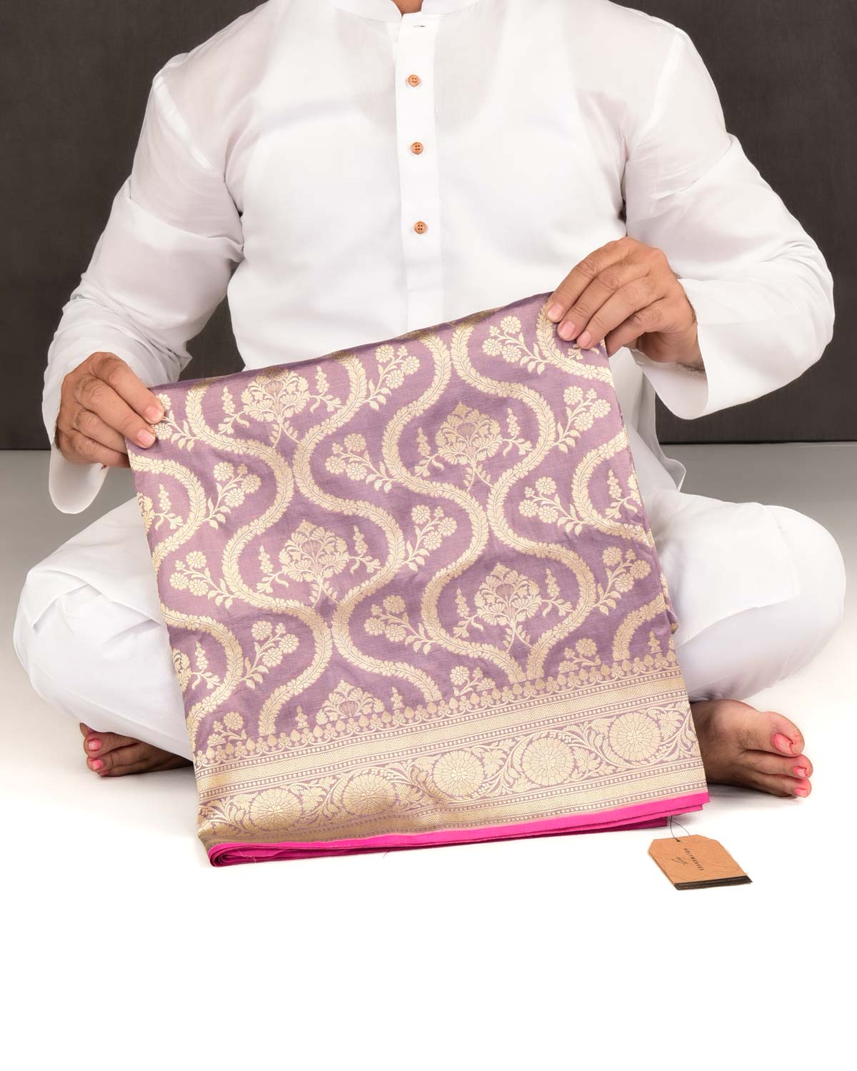 English Lavender Banarasi Hold Zari Jangla Cutwork Brocade Handwoven Katan Silk Saree-HolyWeaves