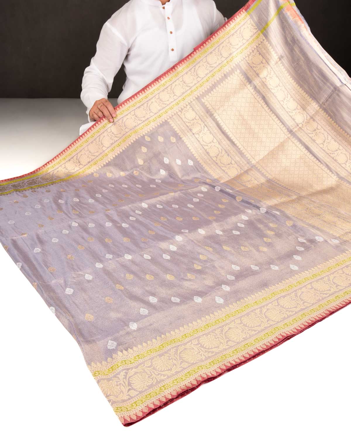 Metallic Blue Banarasi Sona Rupa Buti Chevron Kadhuan Brocade Handwoven Katan Tissue Saree-HolyWeaves