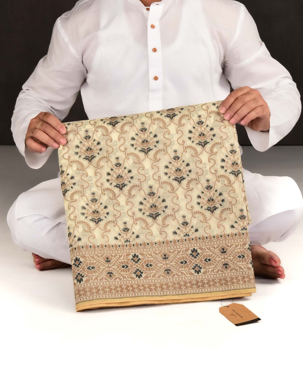 Beige Banarasi Resham Jamdani Cutwork Brocade Woven Art Cotton Silk Saree-HolyWeaves