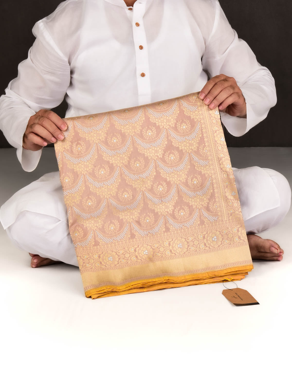 Tuscany Peach Banarasi Gold & Silver Zari Alfi Floral Jaal Cutwork Brocade Handwoven Katan Silk Saree-HolyWeaves