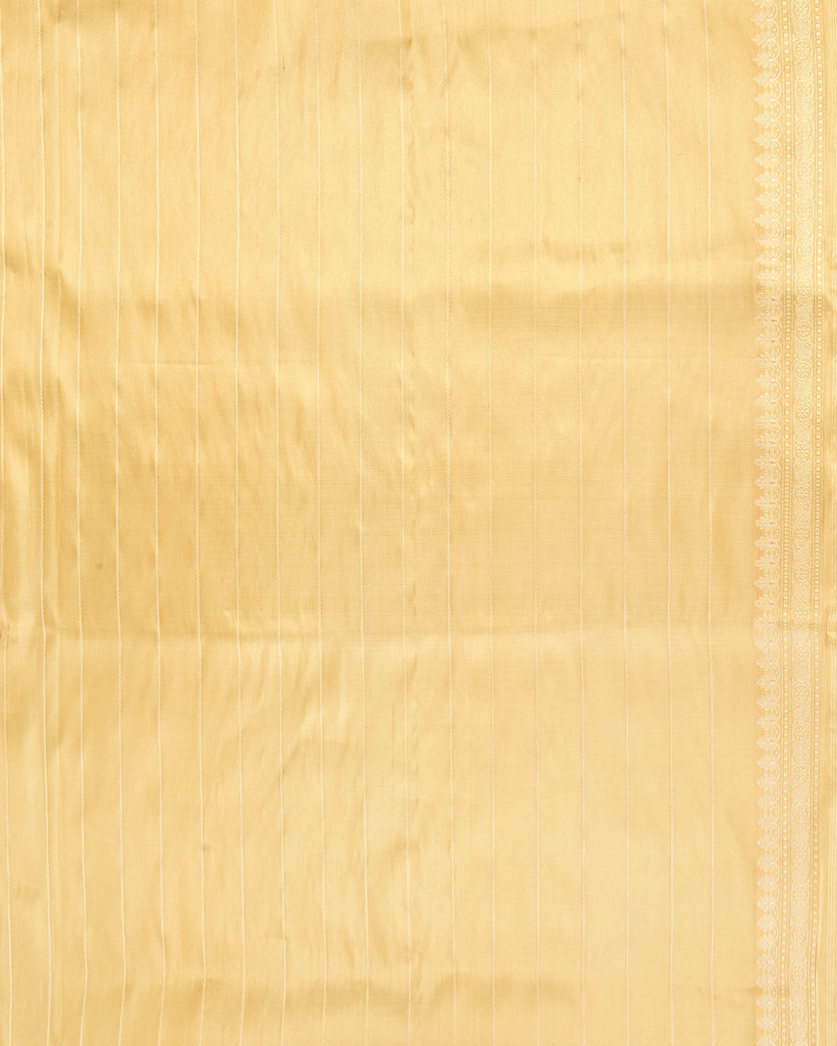 Metallic Gold Banarasi Gold & Silver Zari Jaal Kadhuan Brocade Handwoven Katan Tissue Saree-HolyWeaves