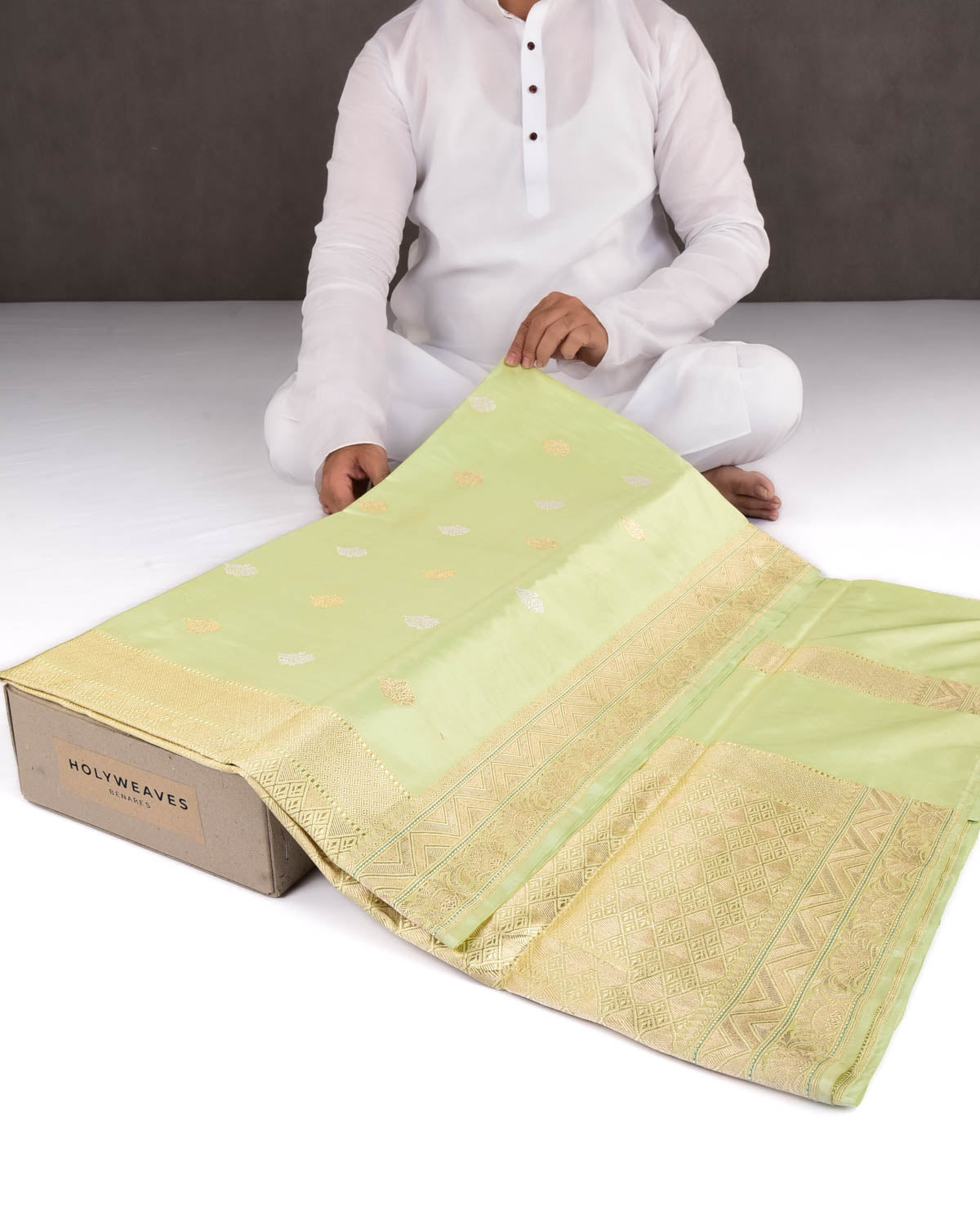 Laurel Green Banarasi Gold & Silver Zari Buti Kadhuan Brocade Handwoven Katan Silk Saree-HolyWeaves
