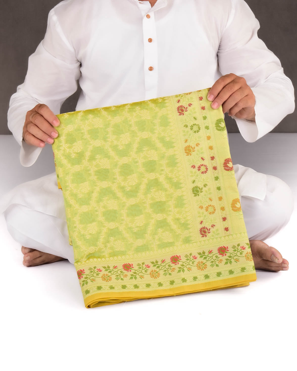 Green Banarasi Resham Jaal Cutwork Brocade Woven Cotton Silk Saree with Meenekari Border Pallu-HolyWeaves