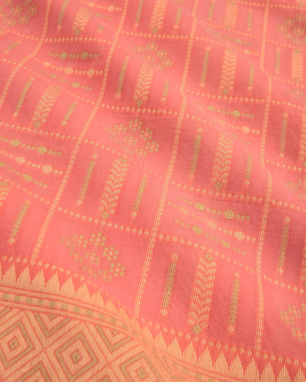 Peach Chequered Resham Cutwork Brocade Woven Art Cotton Silk Banarasi Saree-HolyWeaves