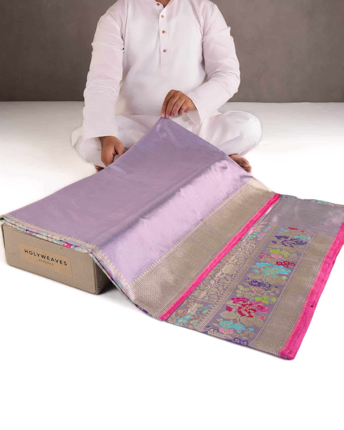 Shot Mauve Kadhuan Brocade Handwoven Katan Silk Banarasi Saree with Meenekari Bel Border Pallu-HolyWeaves