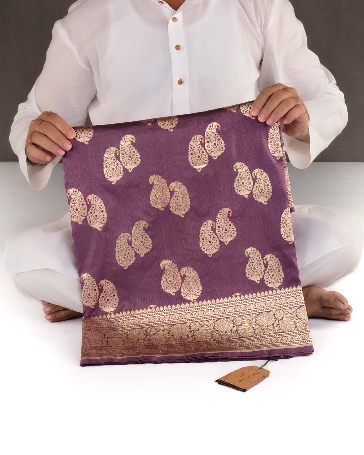 French Lilac Banarasi Gold Zari Duet Meenekari Paisleys Tanchoi Brocade Handwoven Katan Silk Saree-HolyWeaves