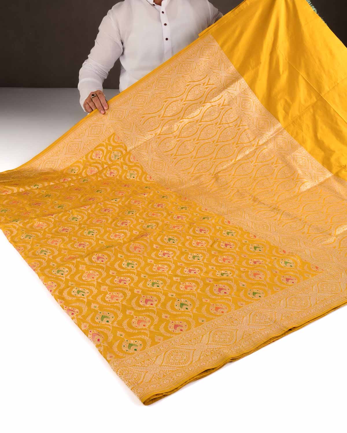 Yellow Banarasi Gold Zari And Meena Mughal Damask Cutwork Brocade Handwoven Katan Silk Saree-HolyWeaves