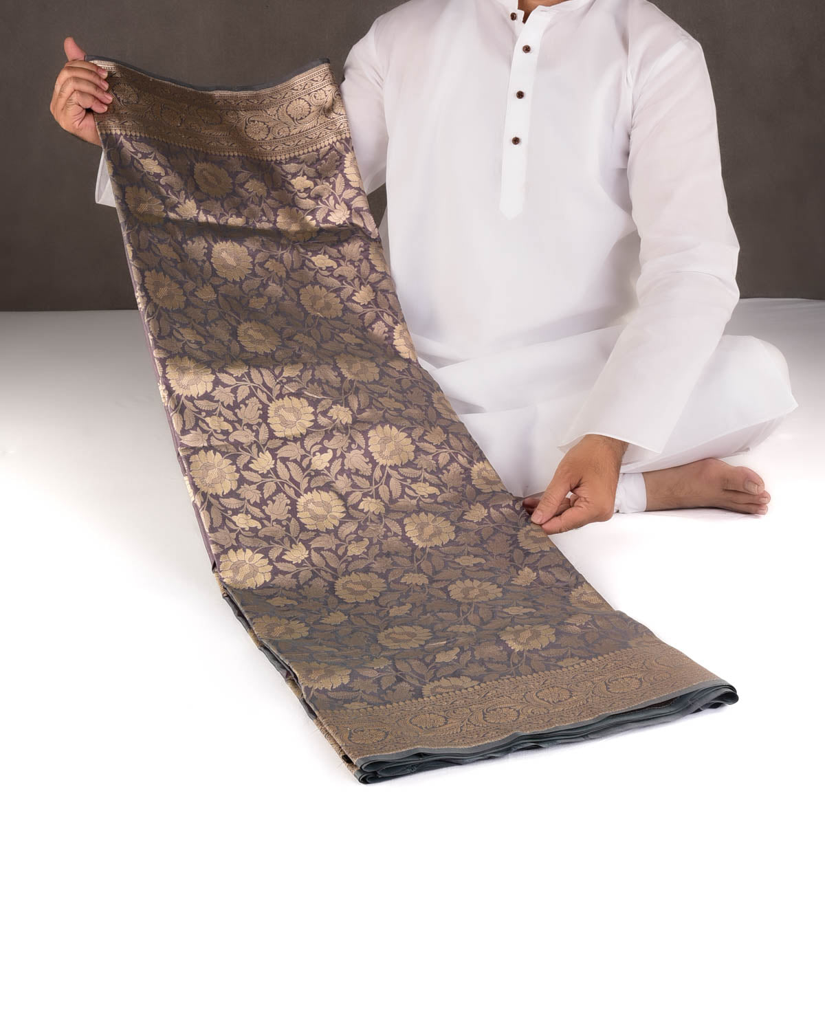 Blush Gray Gold Zari Floral Jaal Cutwork Brocade Handwoven Katan Silk Banarasi Saree-HolyWeaves