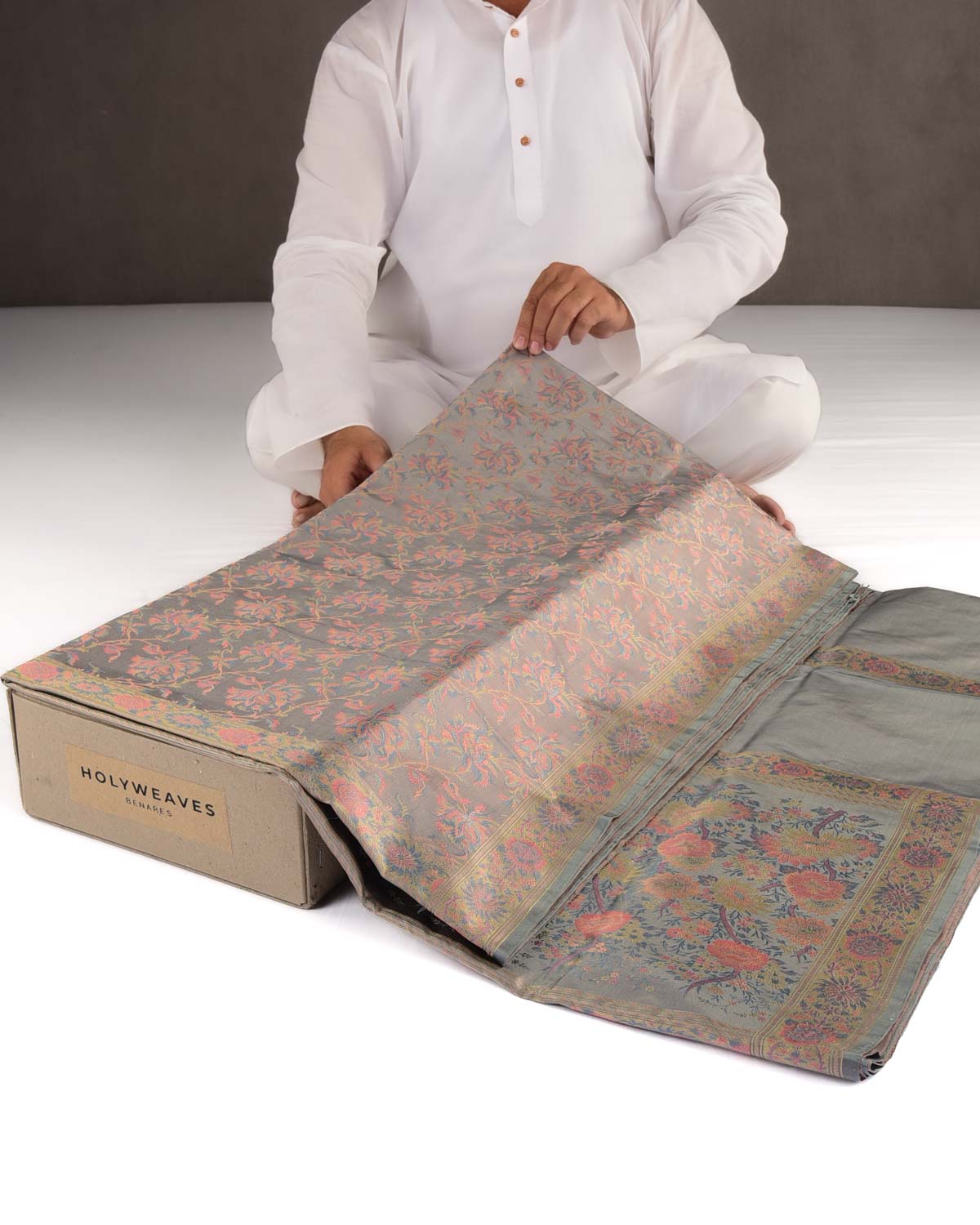 Gray Tehra Floral Jaal Jamawar Handwoven Katan Silk Banarasi Saree-HolyWeaves