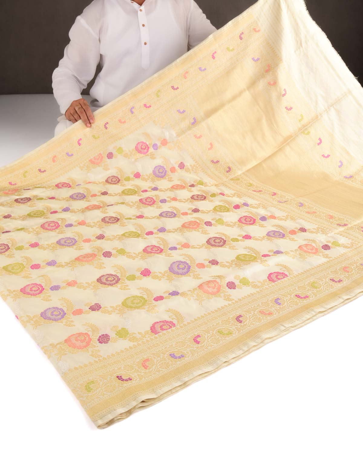 Cream Gold Silver And Resham Floral Jaal Kadhuan Brocade Handwoven Katan Silk Banarasi Saree-HolyWeaves