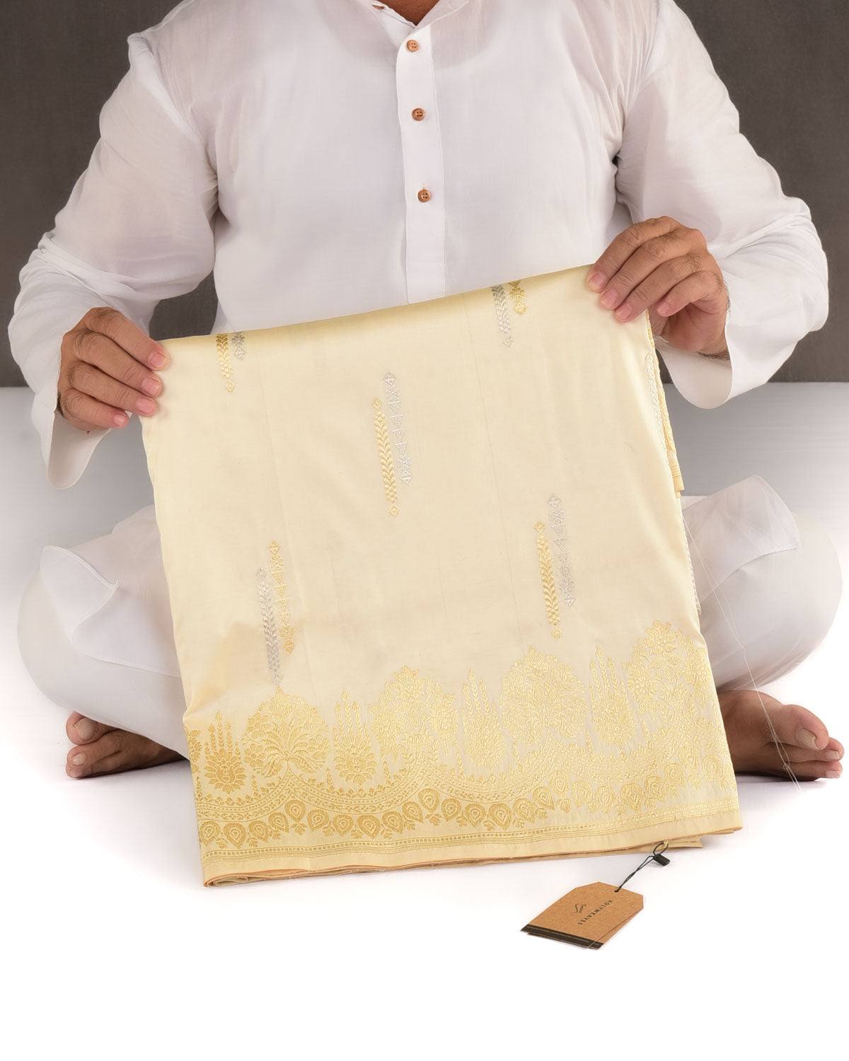 Cream Gold & Silver Zari Buti Kadhuan Brocade Handwoven Katan Silk Banarasi Saree with Scallop Border-HolyWeaves