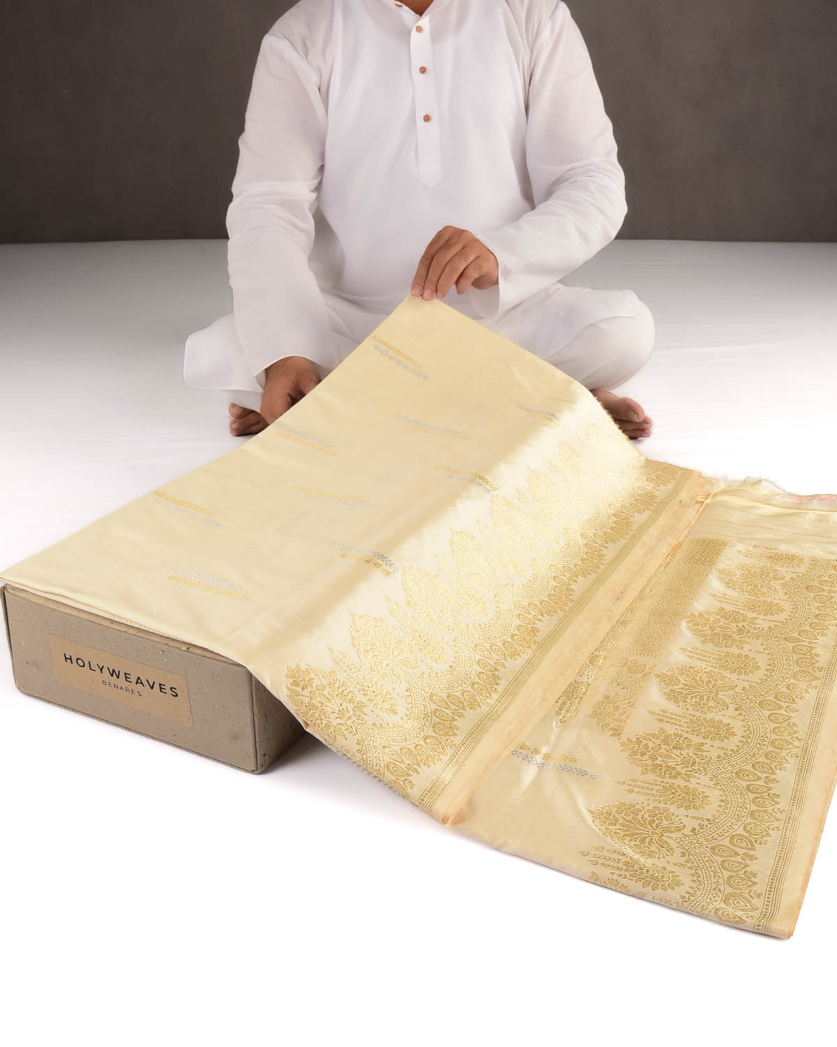 Cream Gold & Silver Zari Buti Kadhuan Brocade Handwoven Katan Silk Banarasi Saree with Scallop Border-HolyWeaves