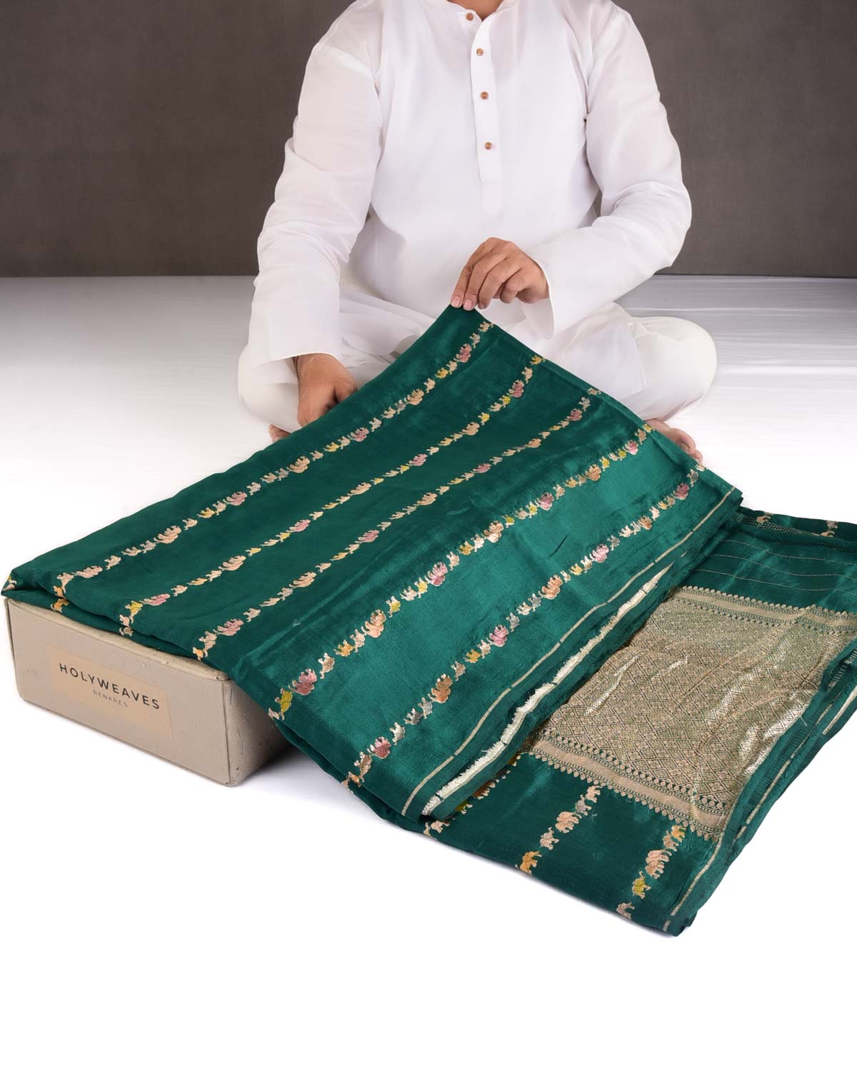 Sacramento Green Hand Brush Highlight Gold Zari Elephant Herd Cutwork Brocade Woven Spun Silk Banarasi Saree-HolyWeaves