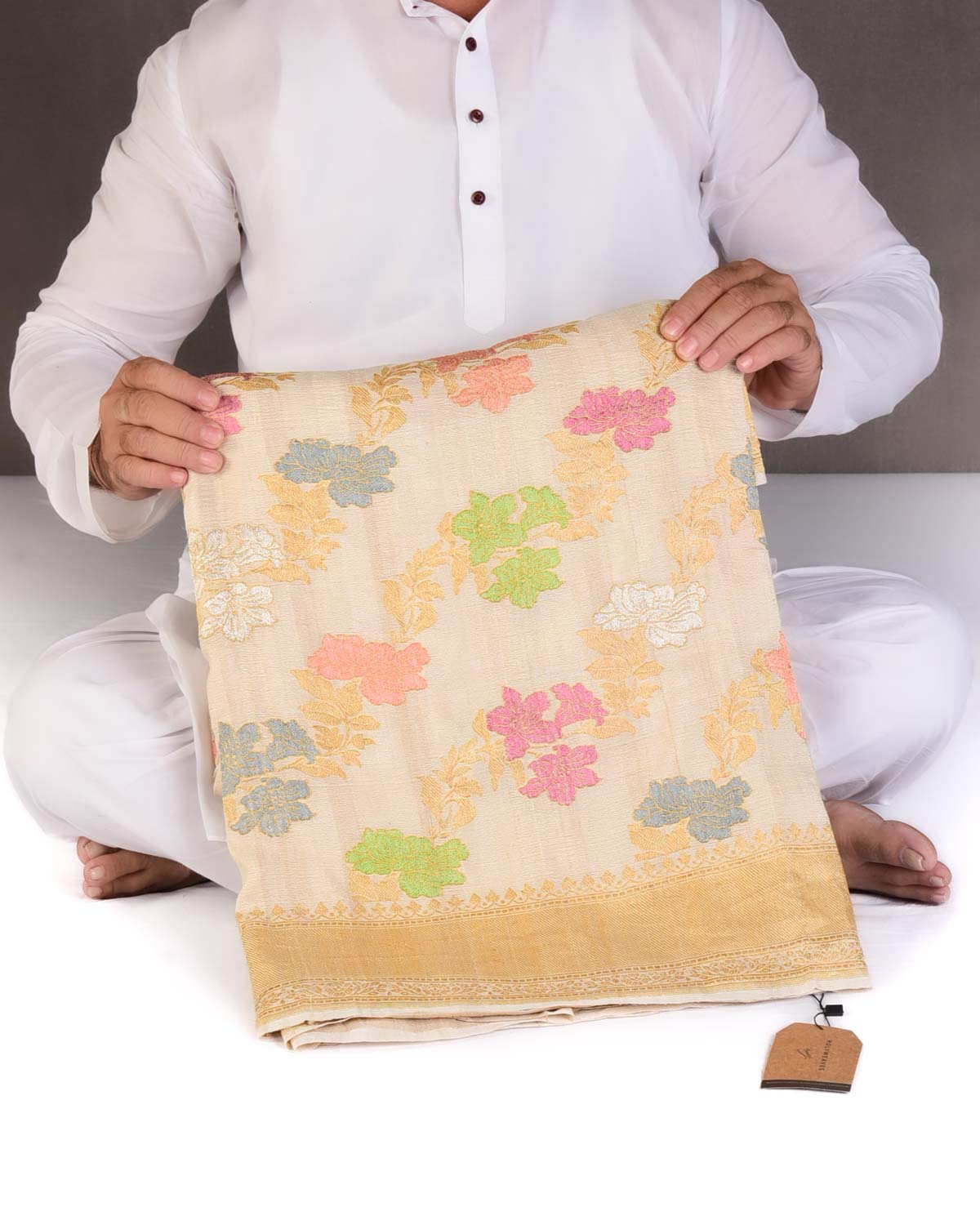 Textured Beige Gold Zari & Resham Floral Jaal Kadhuan Brocade Handwoven Tasar Georgette Banarasi Saree-HolyWeaves