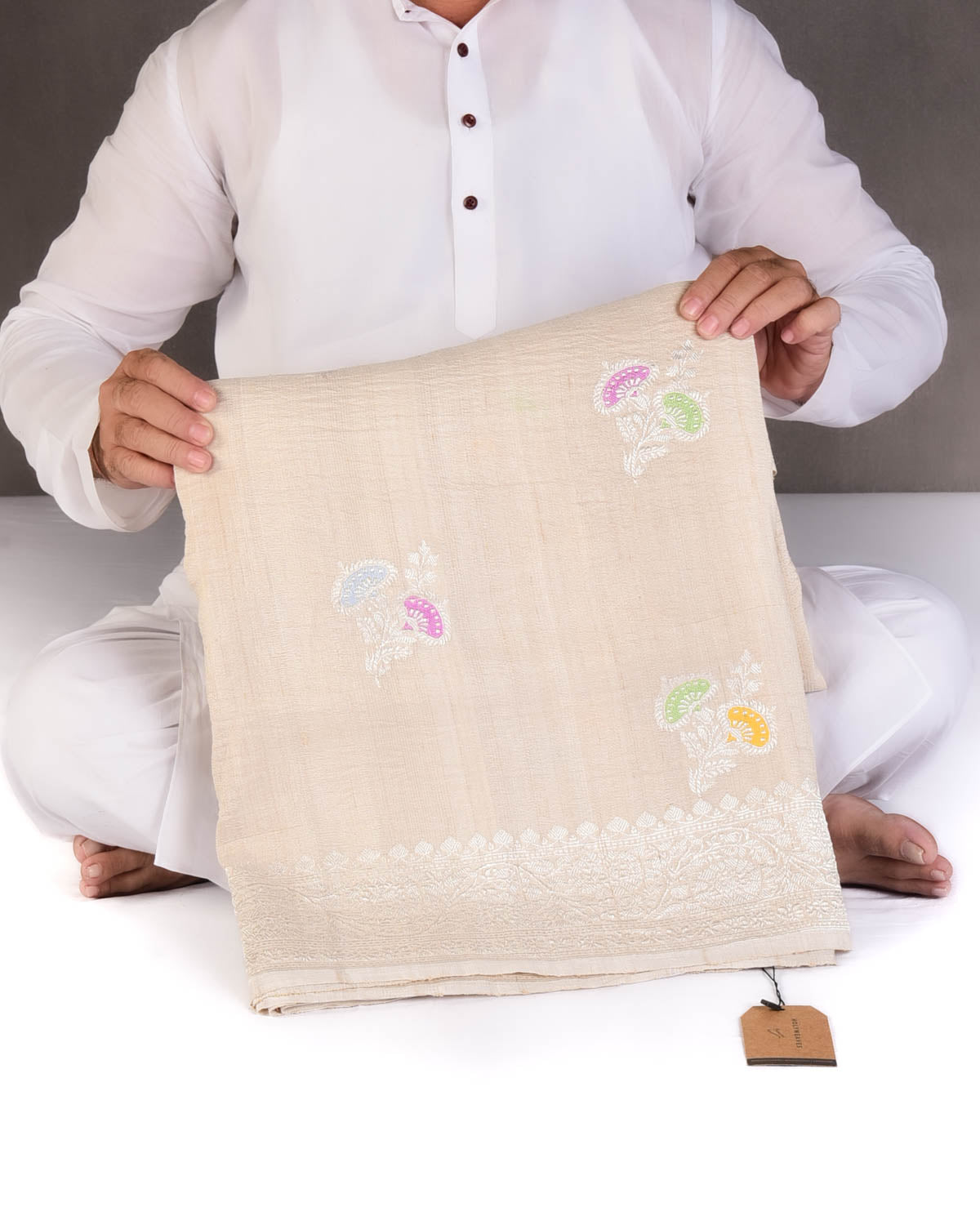 Textured Beige Silver Zari & Meenekari Flower Buta Kadhuan Brocade Handwoven Tasar Georgette Banarasi Saree-HolyWeaves