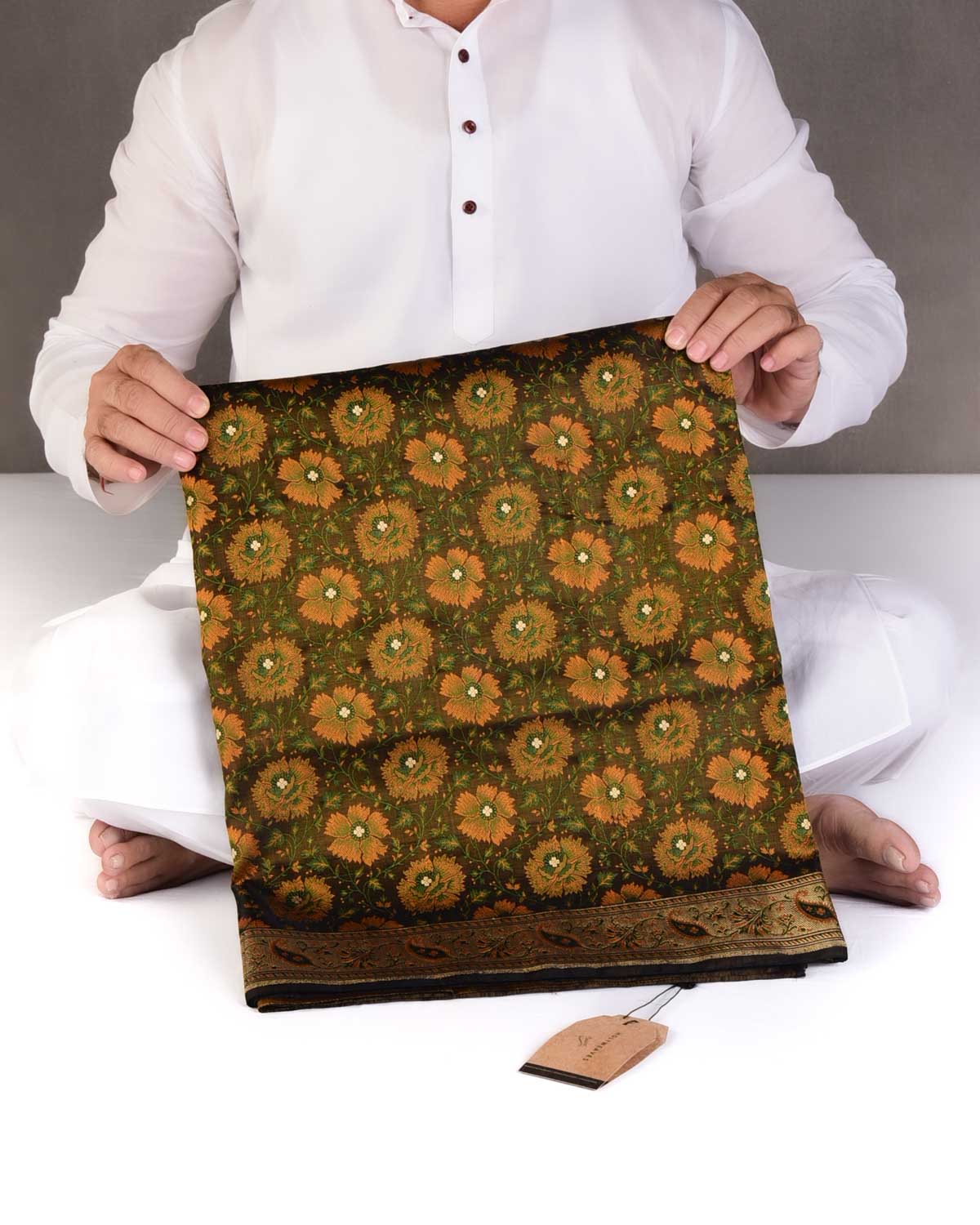 Black Tehra Floral Jaal Jamawar Brocade Handwoven Katan Silk Banarasi Saree with Gold Zari Border Pallu-HolyWeaves