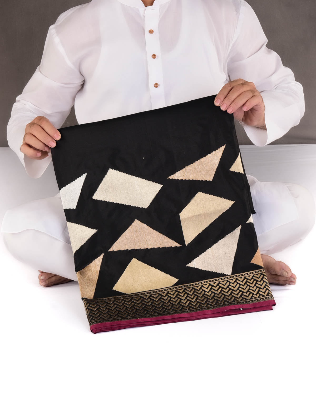 Black Gold Silver & Antique Zari Kadhuan Brocade Handwoven Katan Silk Banarasi Saree-HolyWeaves