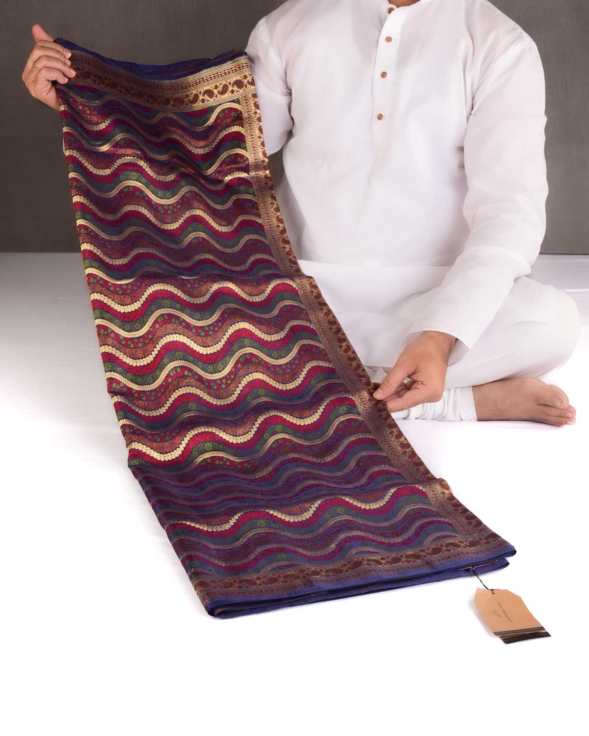 Multi-color Gold Zari & Resham Ornament Waves Satin Jamawar Brocade Handwoven Katan Silk Banarasi Saree-HolyWeaves