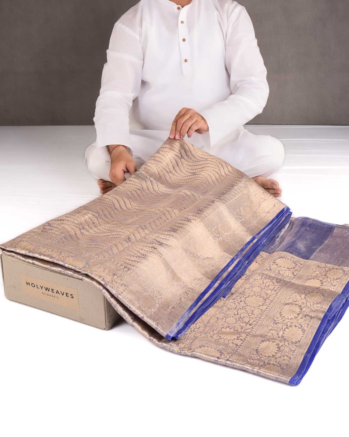 Metallic Mauve Gold Zari Jaal Brocade Woven Kora Tissue Banarasi Saree-HolyWeaves