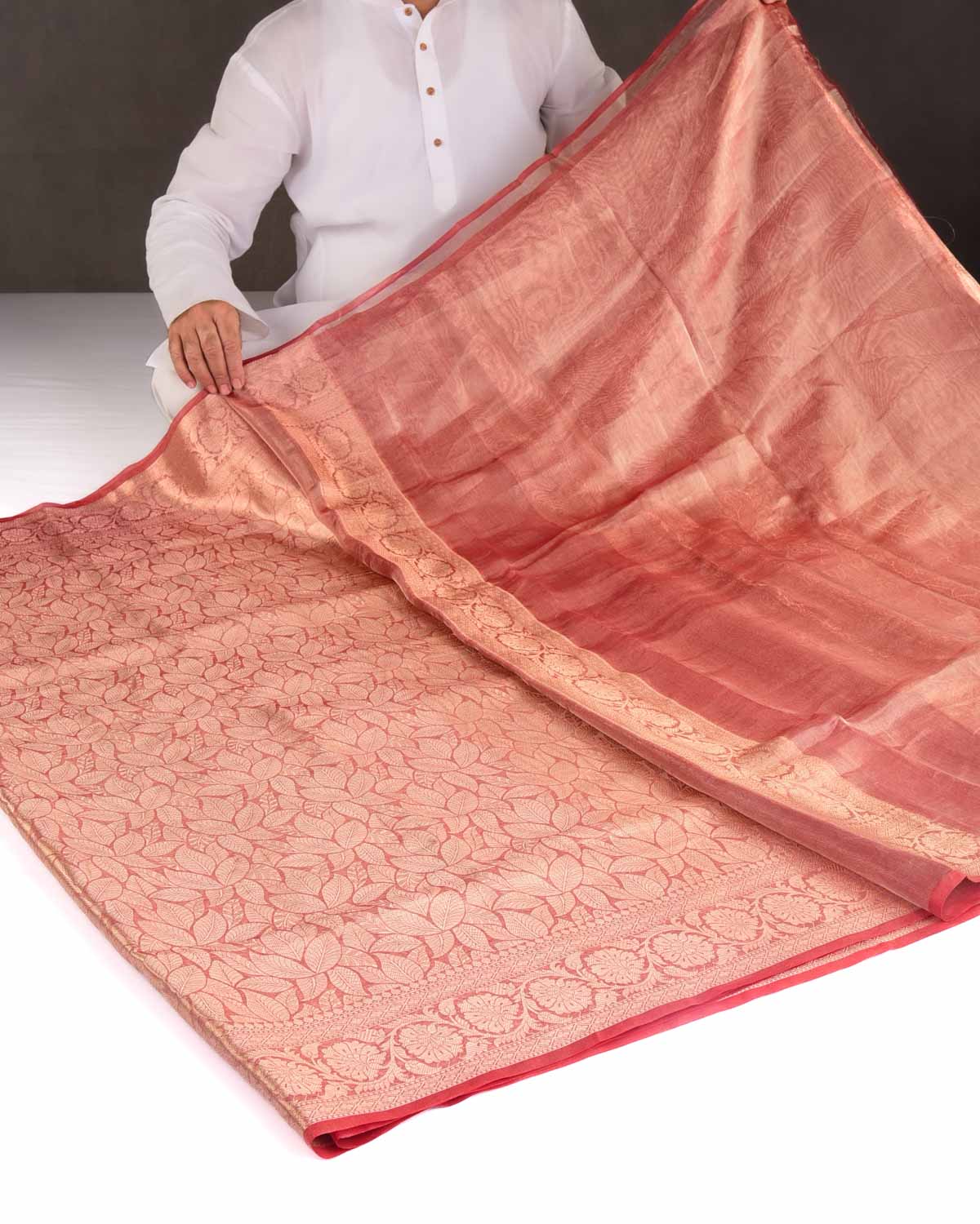 Metallic Mauve Gold Zari Jaal Brocade Woven Kora Tissue Banarasi Saree-HolyWeaves