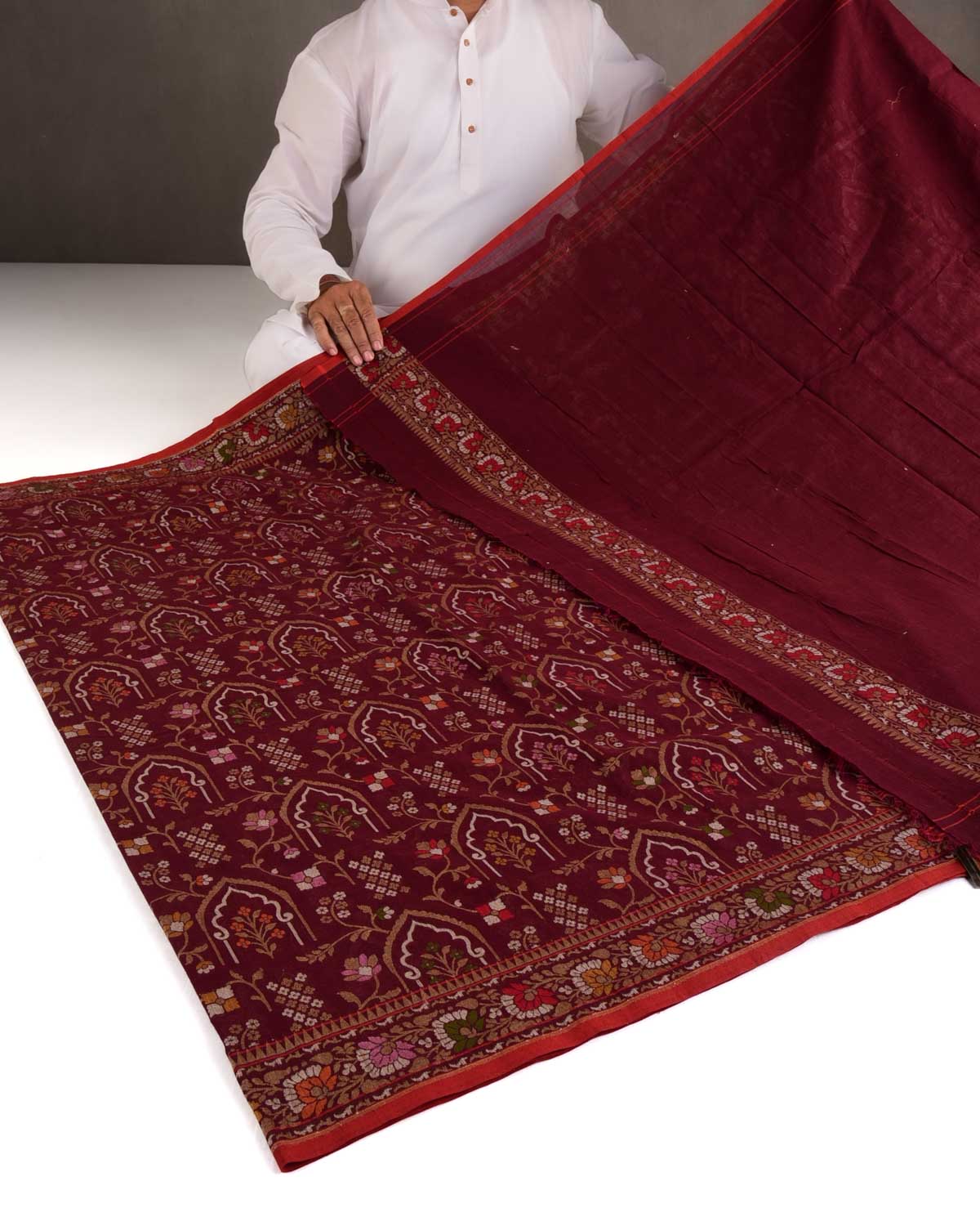 Garnet Rakhtambari Gold Zari & Meenekari Jaal Cutwork Brocade Handwoven Cotton Banarasi Saree-HolyWeaves