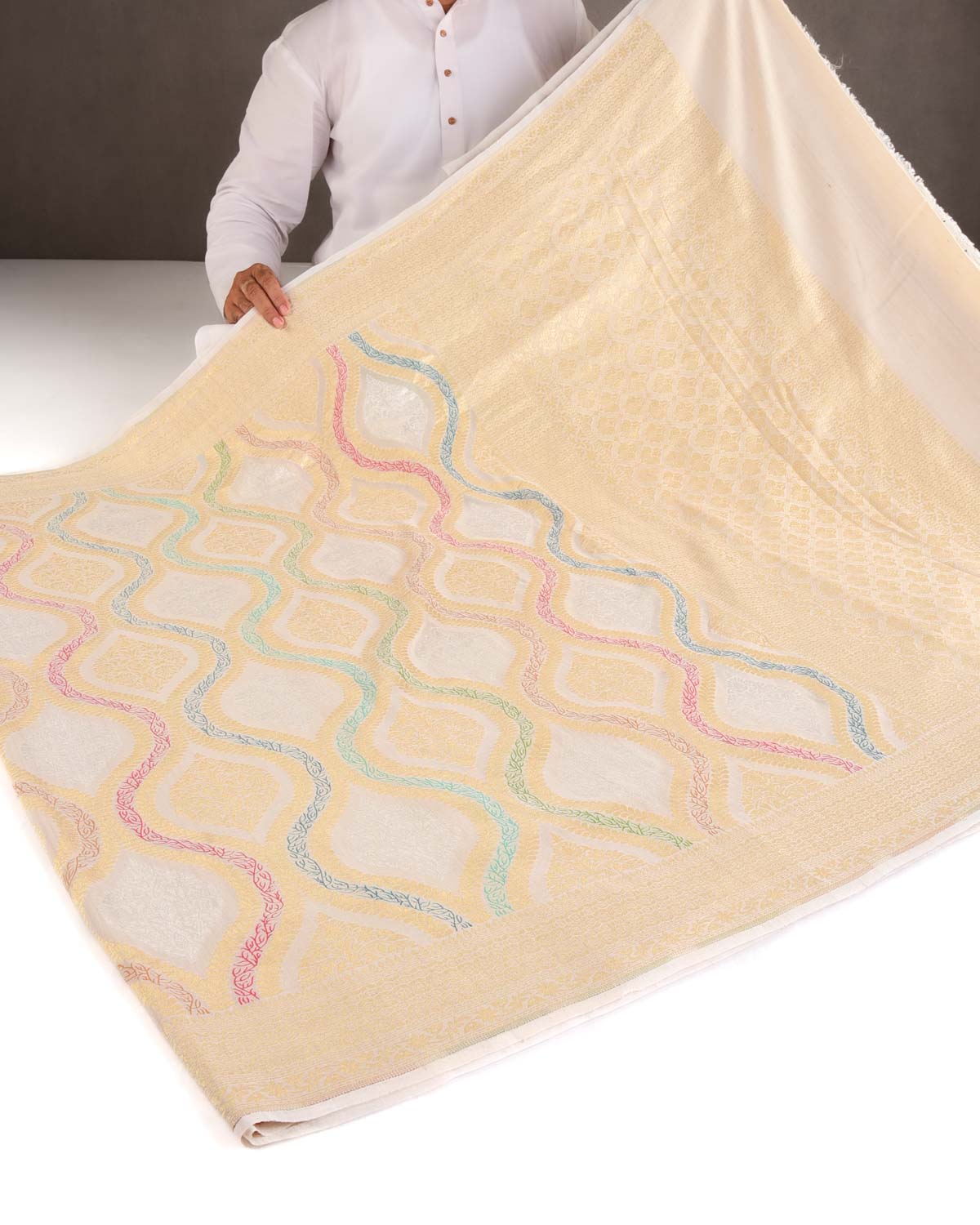 Beige Gold & Silver Zari & Menekari Traditional Cutwork Brocade Handwoven Tasar Georgette Banarasi Saree-HolyWeaves