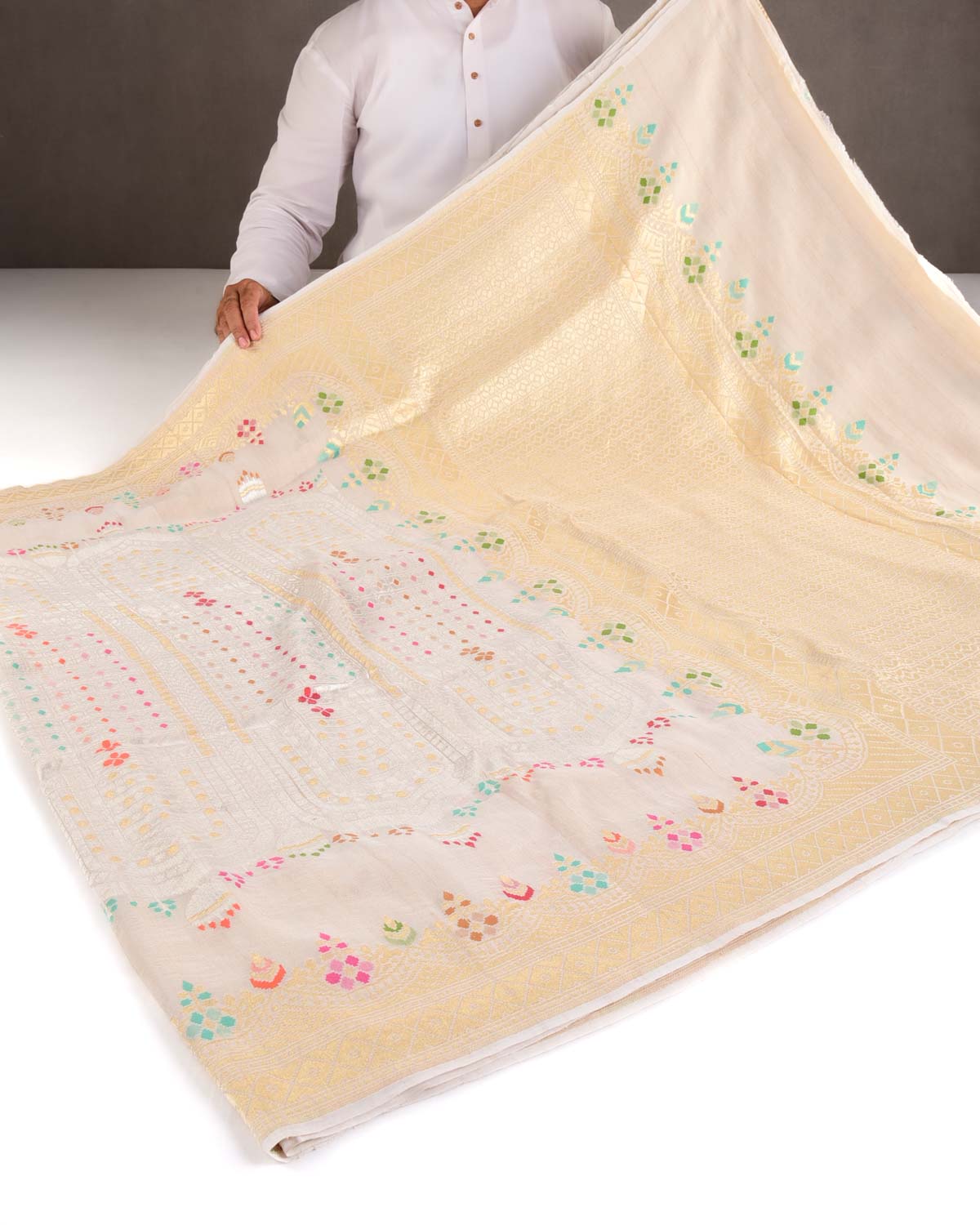 Beige Gold & Silver Zari & Menekari Cutwork Brocade Handwoven Tasar Georgette Banarasi Saree-HolyWeaves